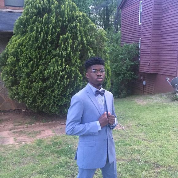 Meet your Posher, Quinton - Picture 1 of 1